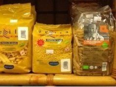 Esposizione prodotti di erboristeria