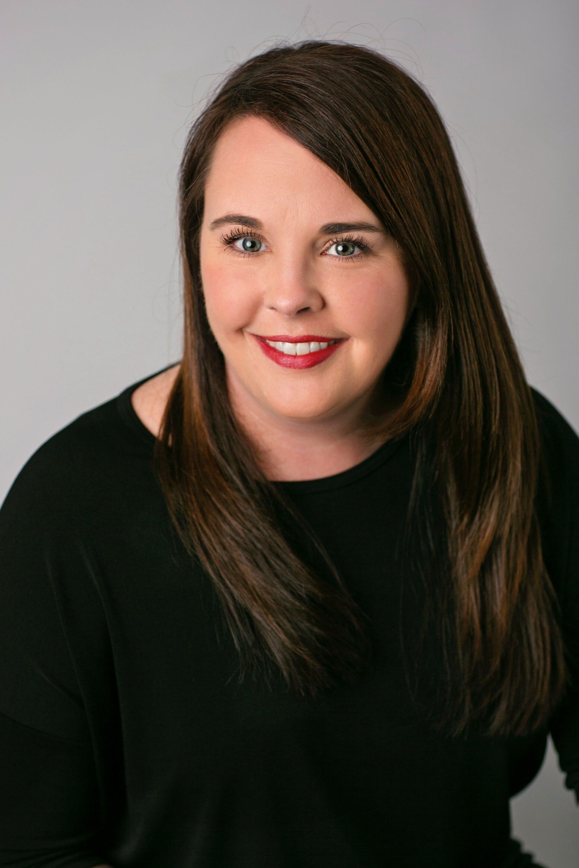 MIKA STRONG, PA-C HEADSHOT