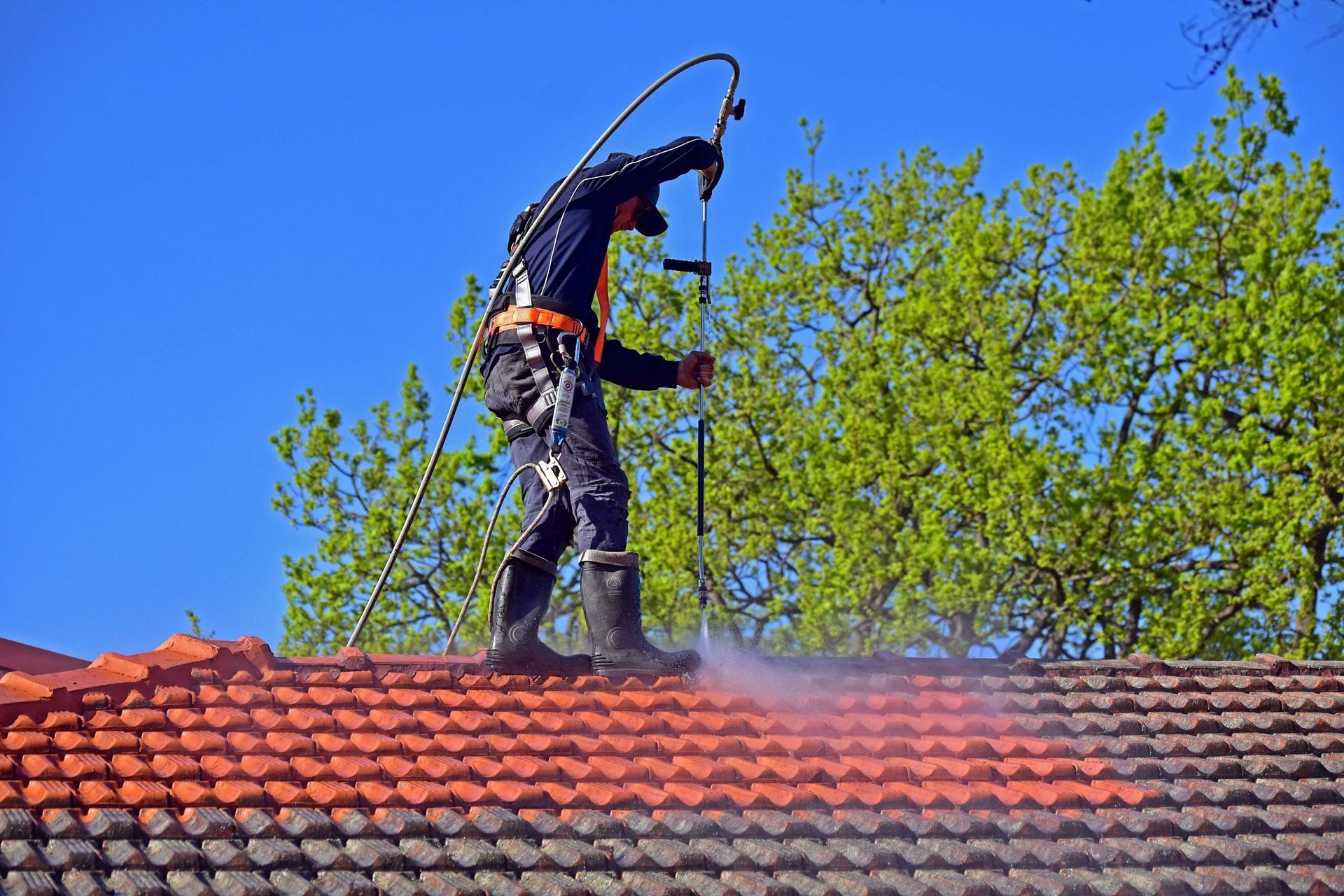 roof-cleaning-services-bradford