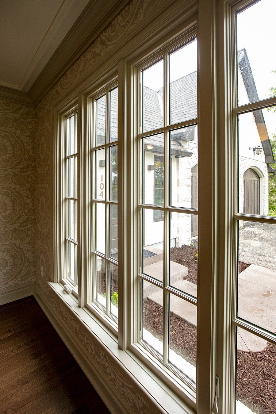 Build a Custom Home With Natural Lighting When You Call New Beginnings in Mid-Missouri.