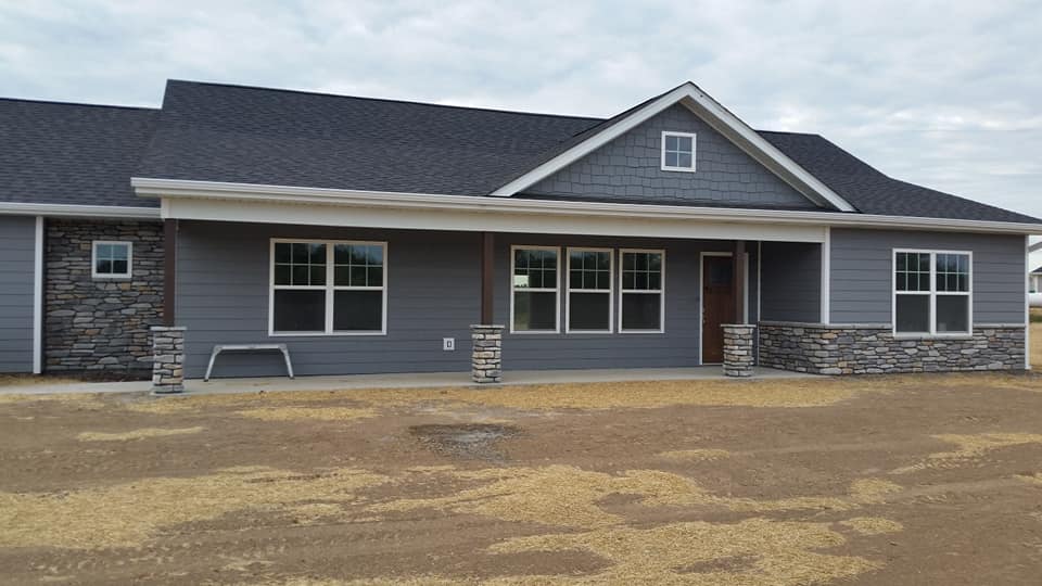 Choose a Soothing Exterior for Your Mid-Missouri Custom Home With Our Experienced Contractors