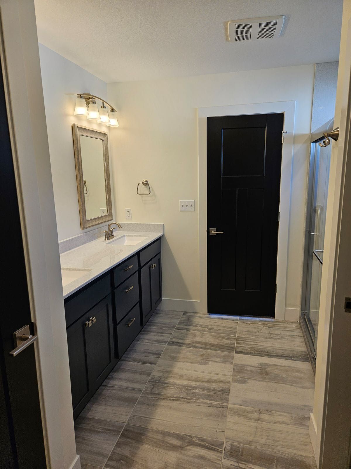 Do You Need a Fresh Bathroom Renovation in Columbia, MO? You Need New Beginnings' Home Remodelers.