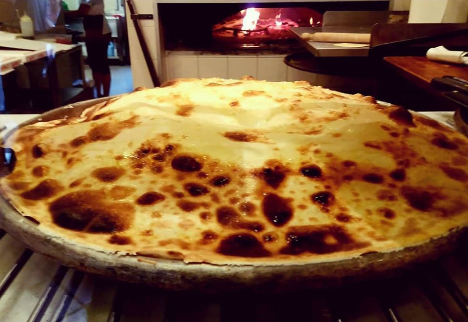 Focaccia al formaggio