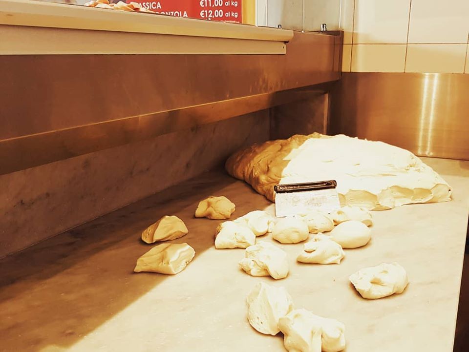 Formaggio sulla pizza