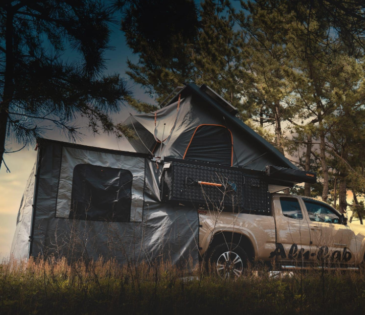 A Truck with a Tent on Top of it - Whitsunday 4x4 & Automotive In Cannonvale, QLD