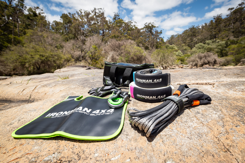 A bunch of ropes are sitting on top of a rock - Whitsunday 4x4 & Automotive In Cannonvale, QLD