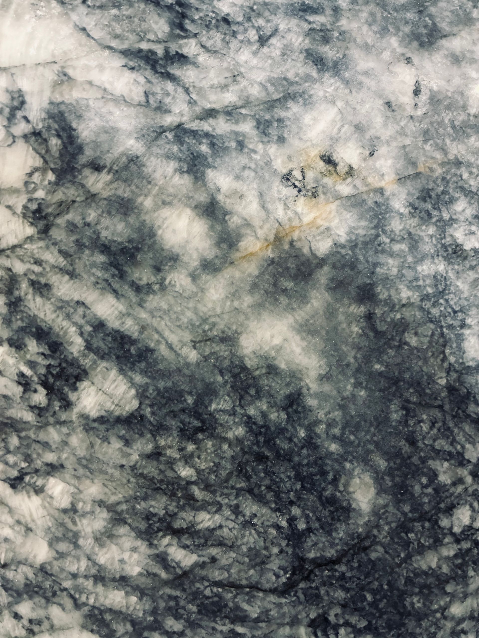 Cristallo Midnight 5008