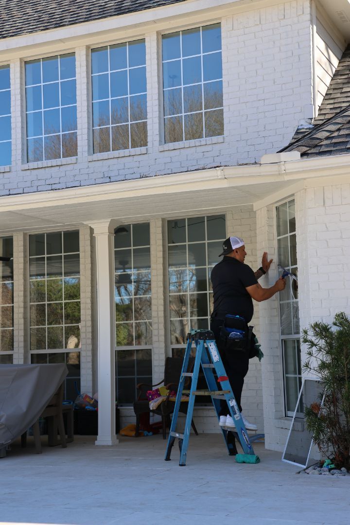 BEST RESIDENTIAL WINDOW CLEANING