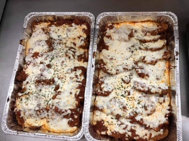 chicken parmigiana tray for catering
