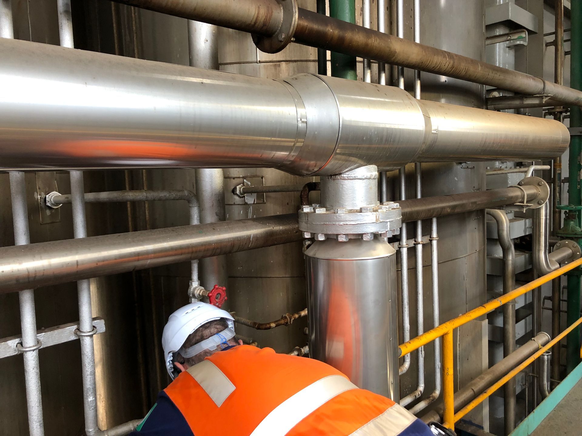 Insulock employee installing on site