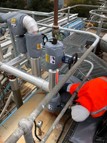 Insulock Thermocover, Insulation installing 