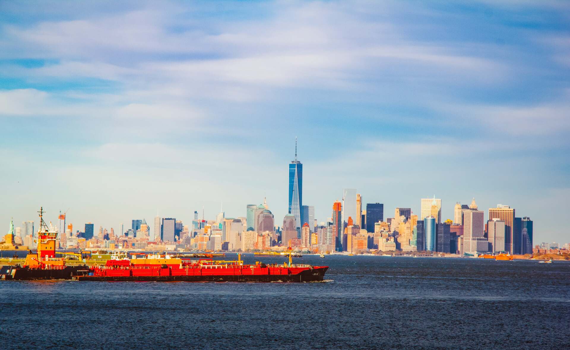 Pros and Cons of Overseas and U.S. Manufacturing