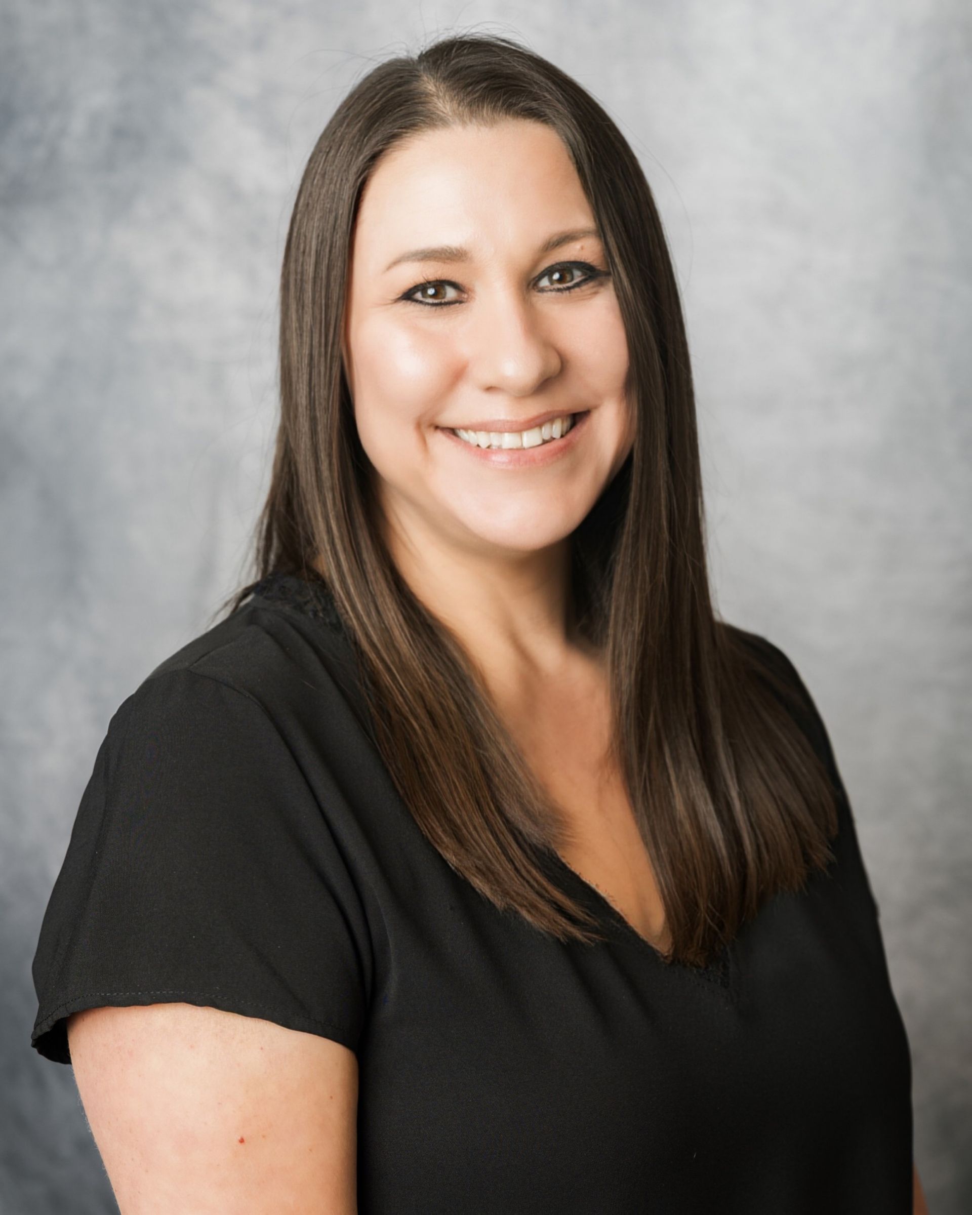 Elisha Campbell Headshot