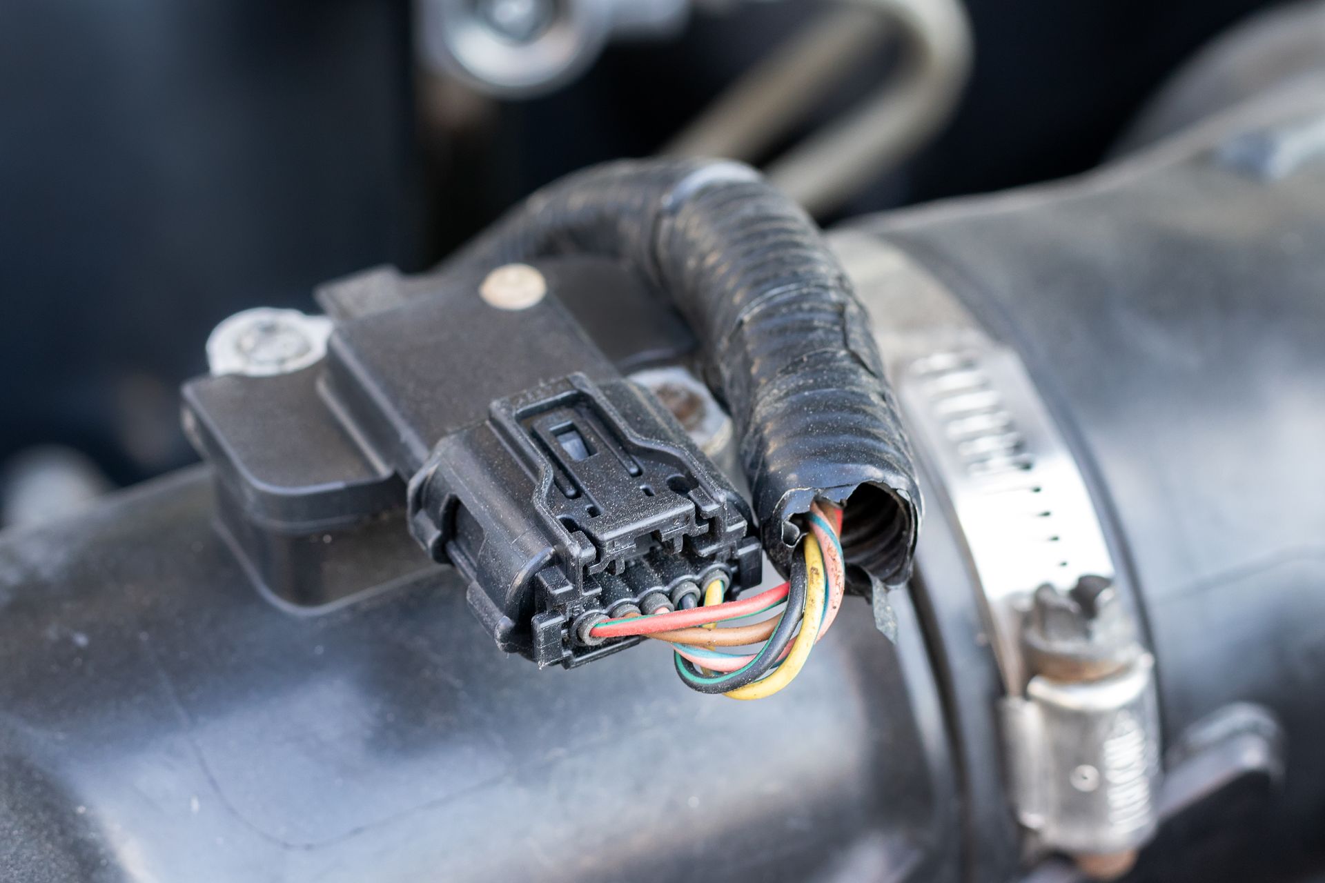 What Are the Symptoms of a Faulty Oxygen Sensor? | One Stop Auto Care