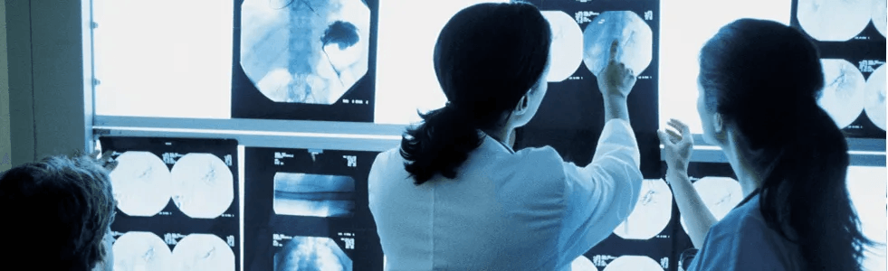 analisi di esami radiografici