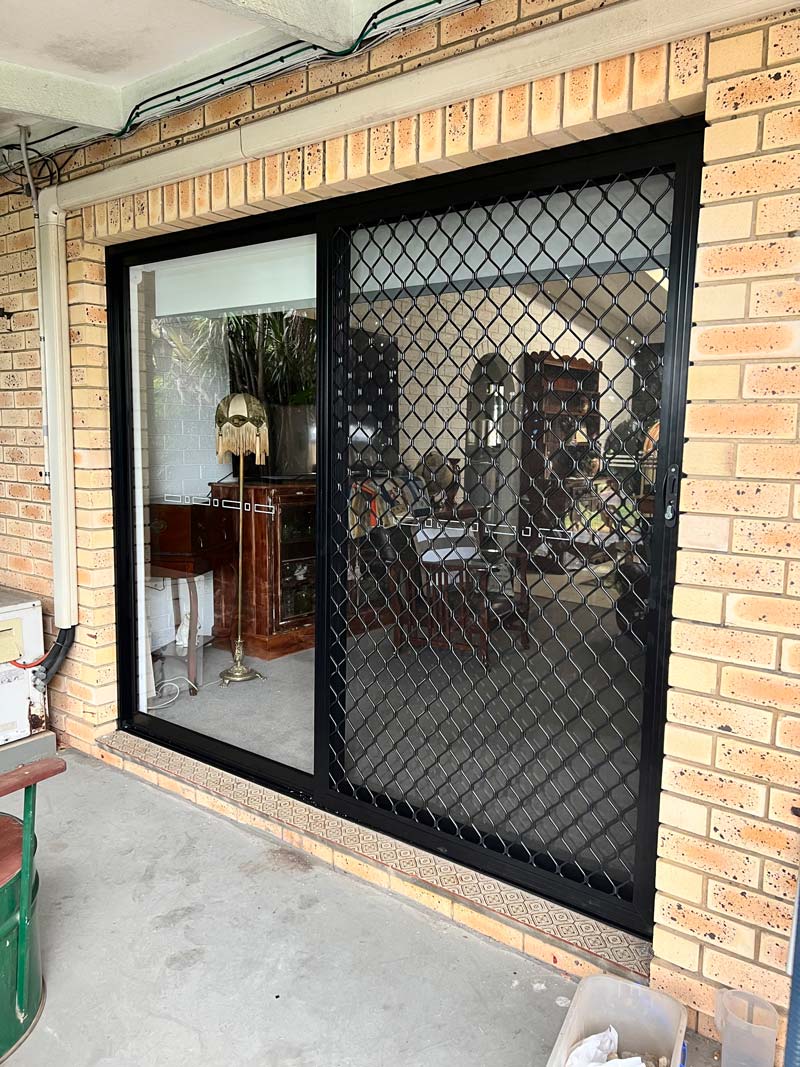 Aluminum Sliding Glass Door With Screen Security — North Ballina Windows Ballina NSW