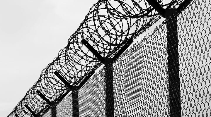 DESCORP- cortinas hawaianas