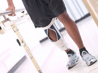 Paziente in fase di riabilitazione motoria