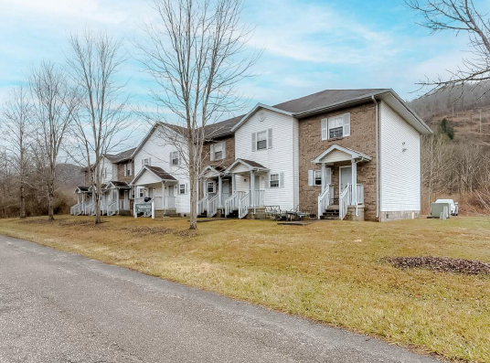 Exterior of Townhomes & Flats At MSU