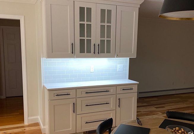 Cusom Carpentry & Built-ins