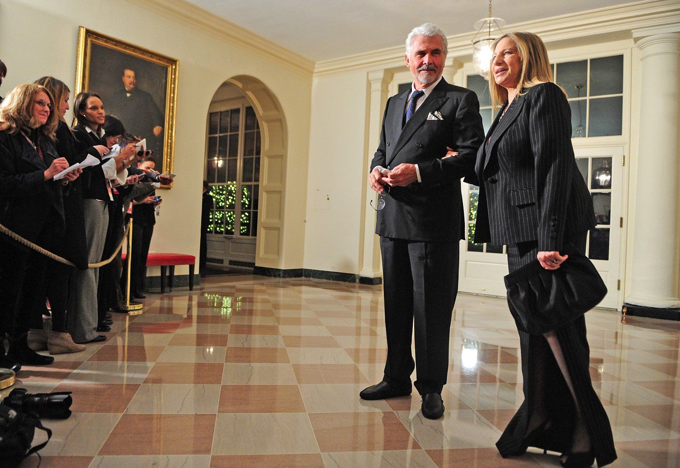 Brolin and Streisand at the White House for a state dinner 19, 2011 in Washington, DC. President Barack Obama and first lady Michelle Obama are hosting resident Hu Jintao for a state dinner during his visit to the United States.