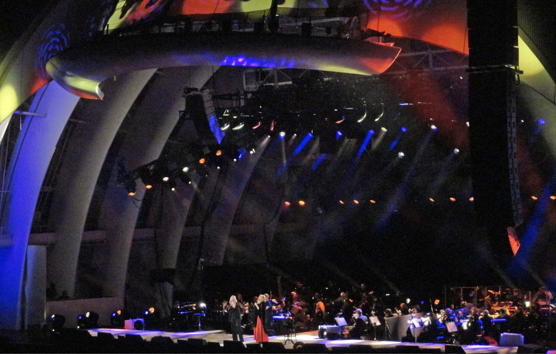 Streisand and Roslyn Kind on stage at The Hollywood Bowl, 2012.