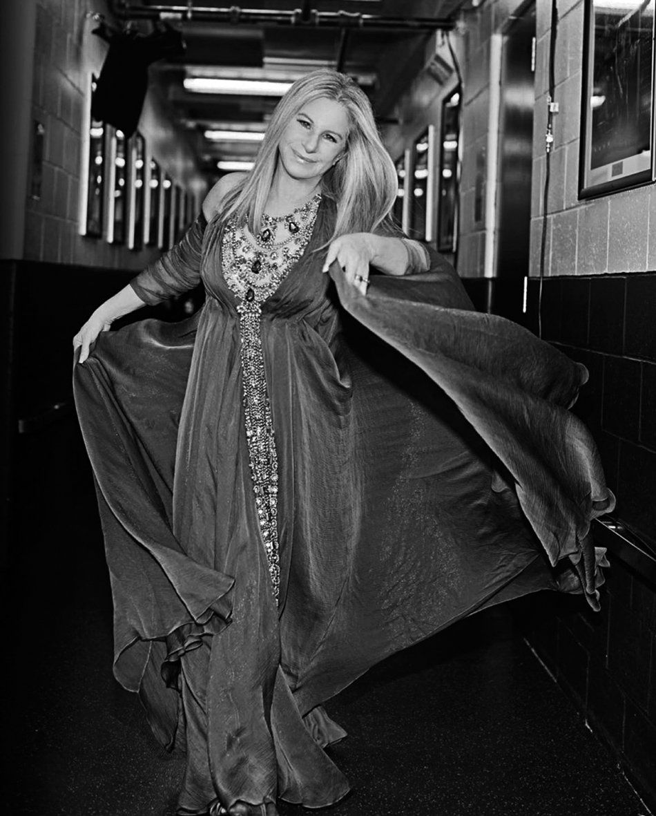 Streisand shows off her beautiful gown backstage, 2016. Photo by Russell James
