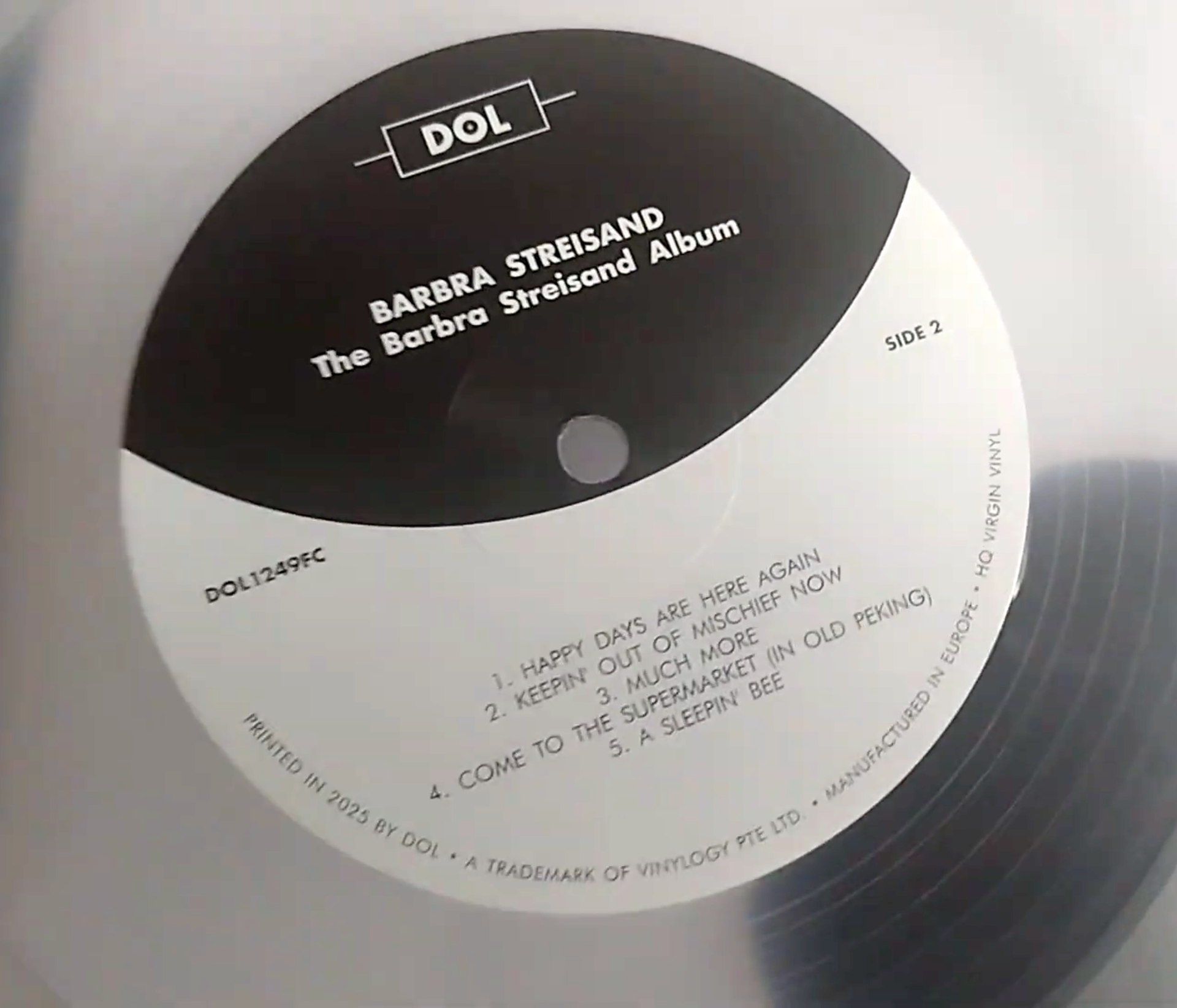 Photo of label of French/European release on clear vinyl.