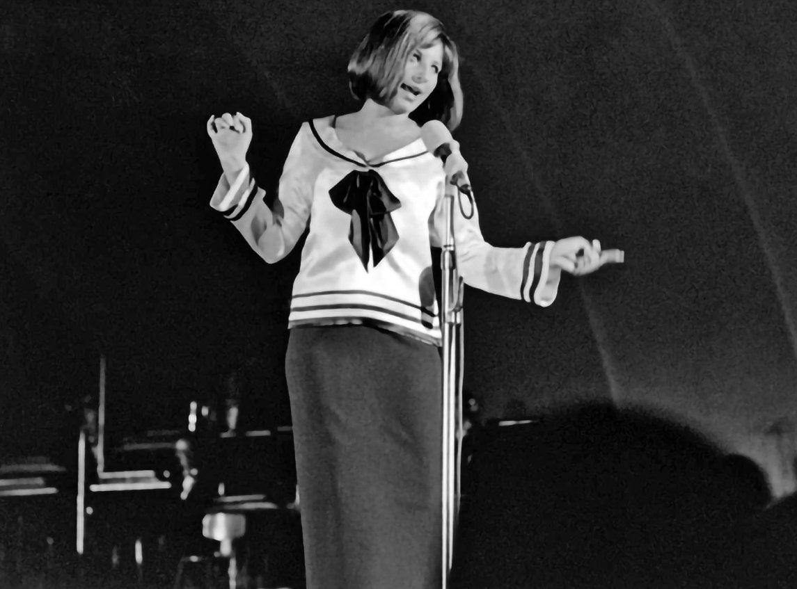 Barbra Streisand performing at the Hollywood Bowl 1963