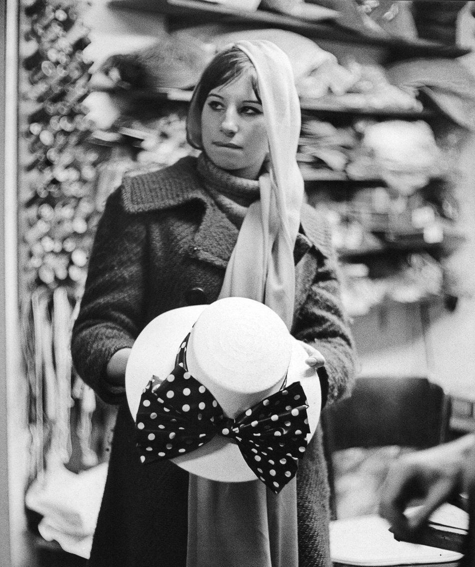 Streisand in 1963, photo by Bill Eppridge.