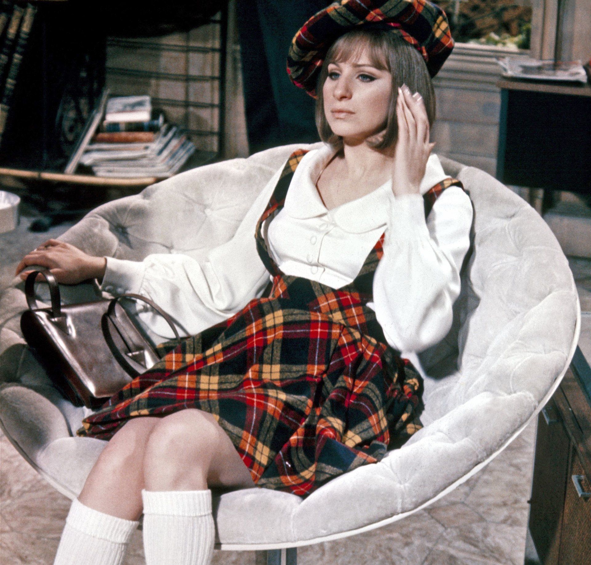 Scaasi designed plaid jumper for Streisand as Daisy Gamble.