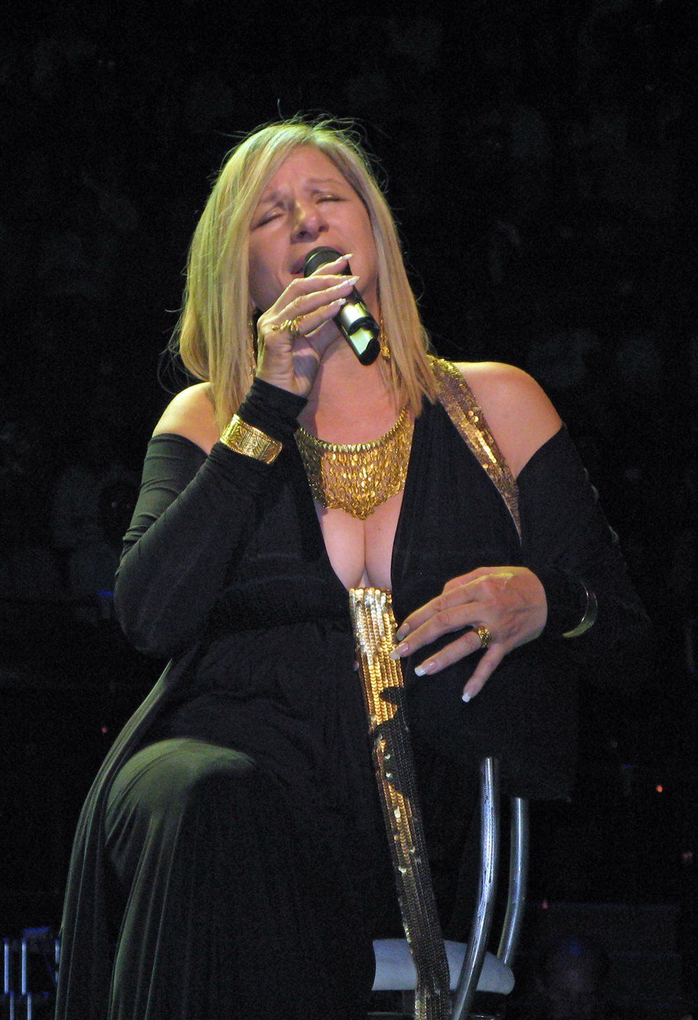 Streisand in the second act, singing in Vienna, 2007.