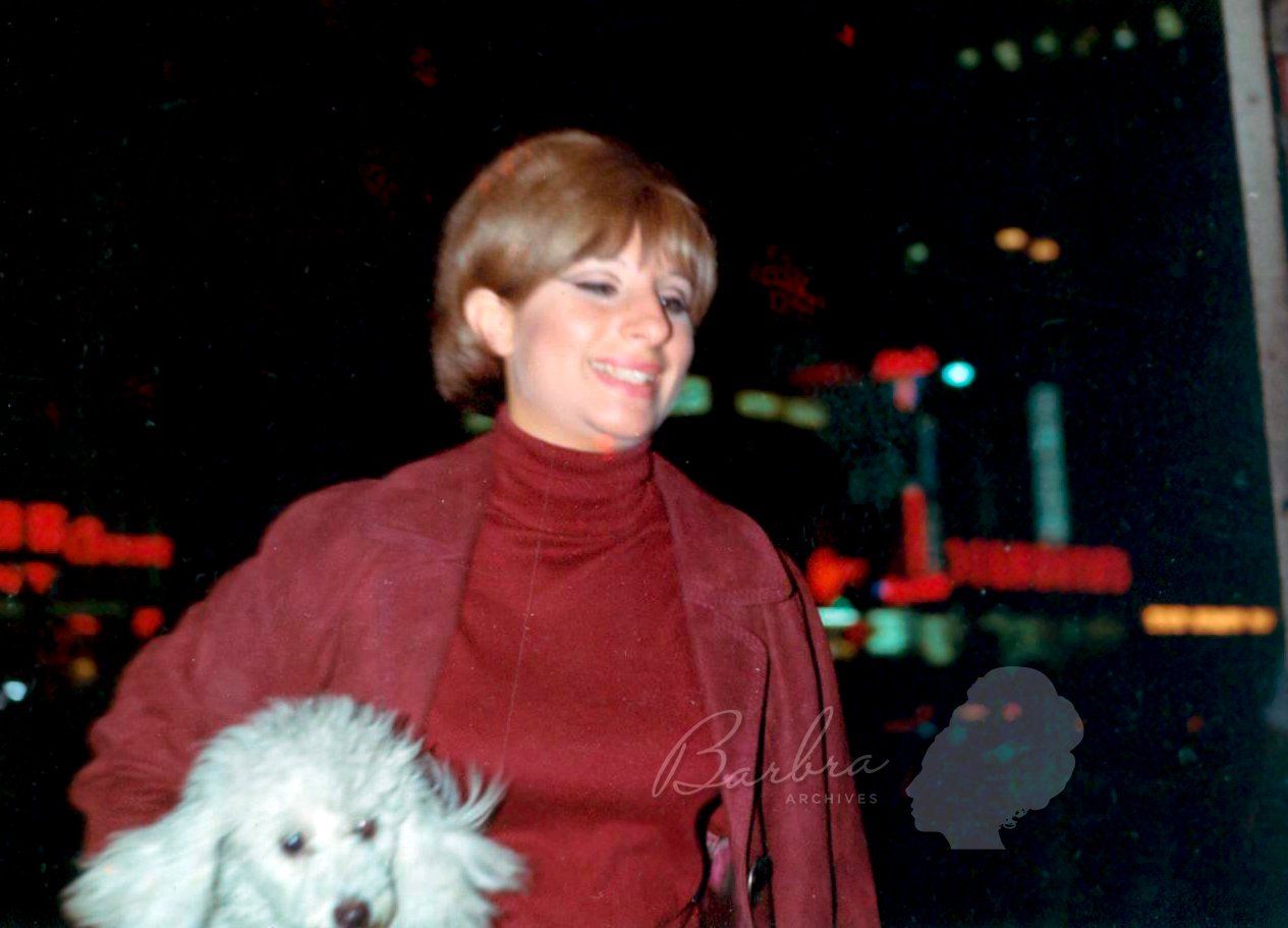 Streisand walking into the Winter Garden Theatre for Funny Girl performance.