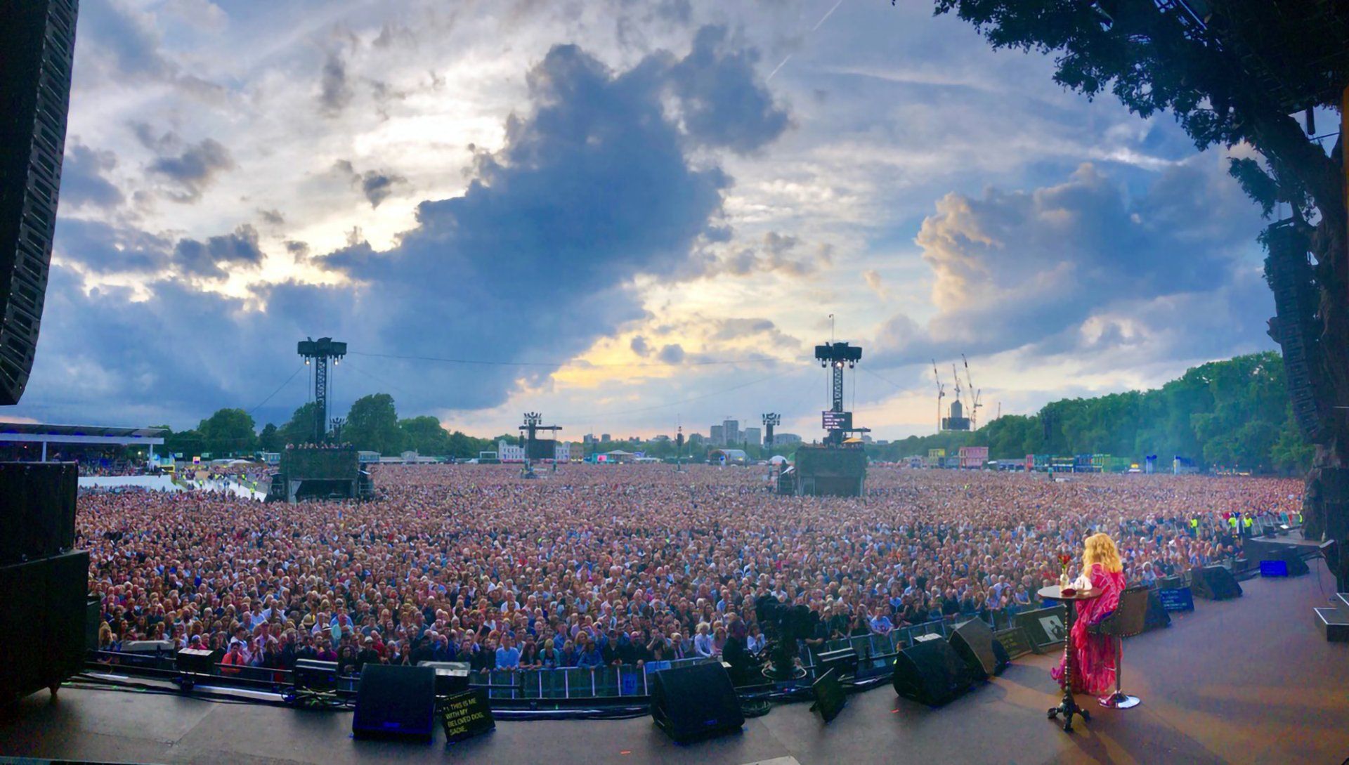 Streisand in front of thousands of fans in Hyde Park, London, 2019.
