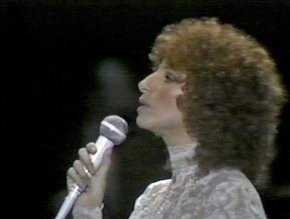 Barbra Streisand sings on Israel show, 1978