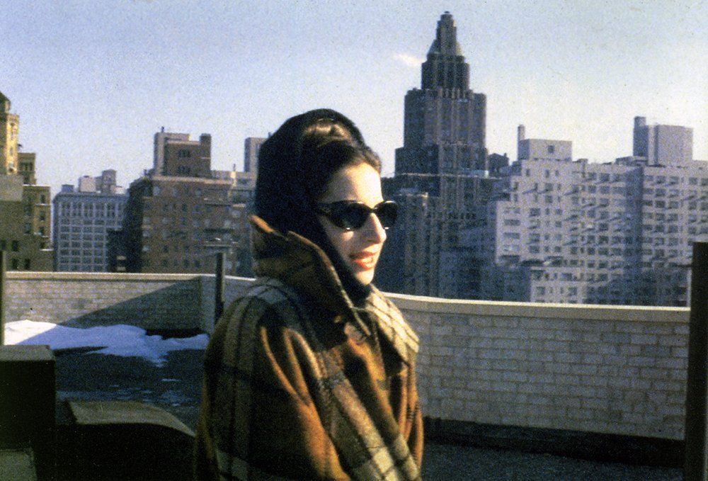 Photo of Barbra in New York around 1960.  Picture by Barry Dennen.
