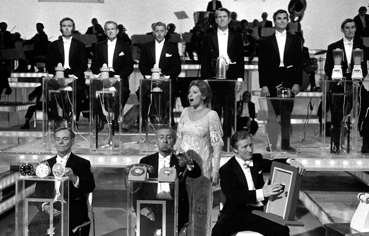 Streisand with a variety of musicians.