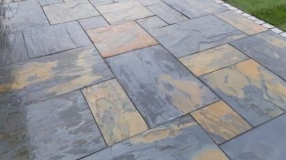 Natural slate paving