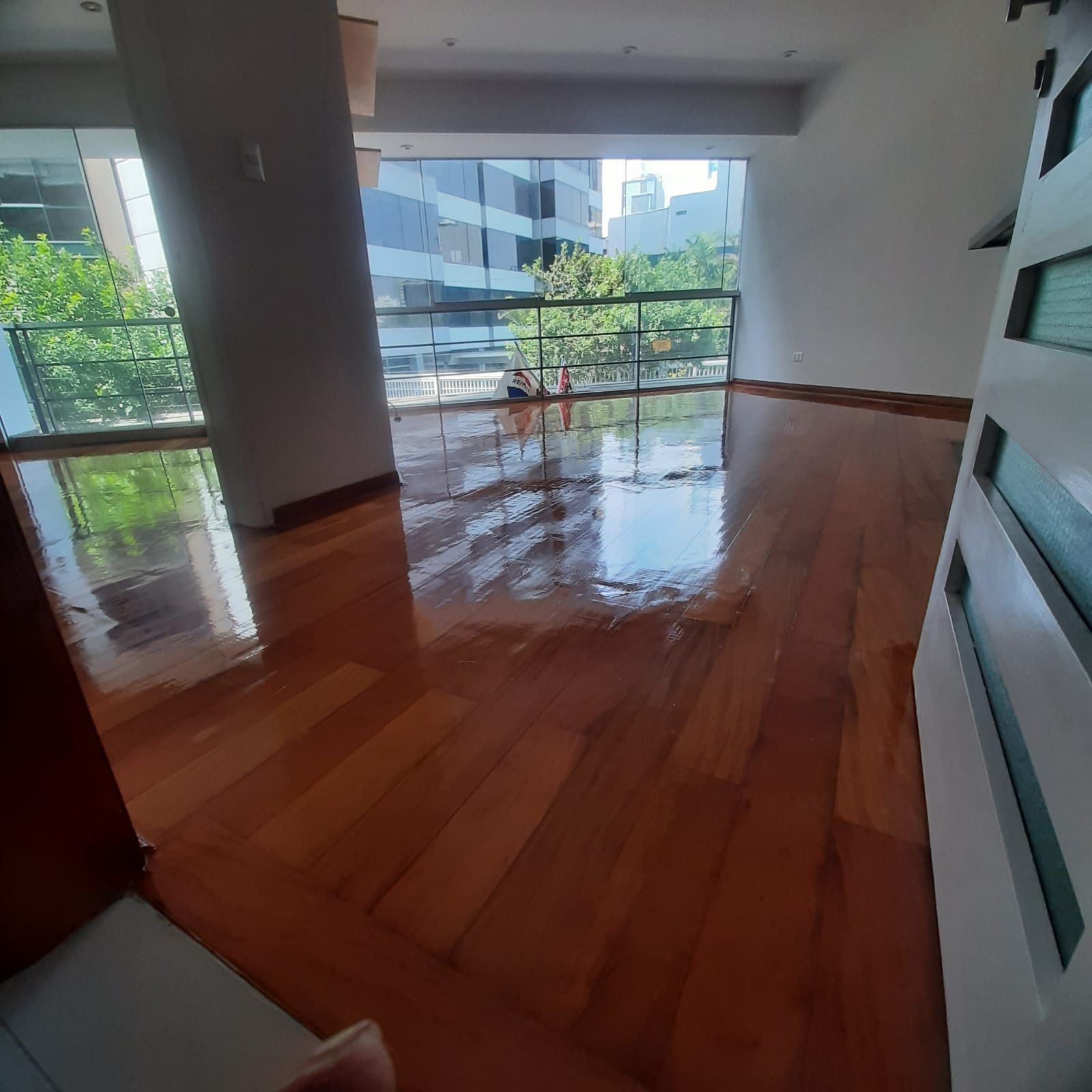 SERVICIOS GENERALES FLORES