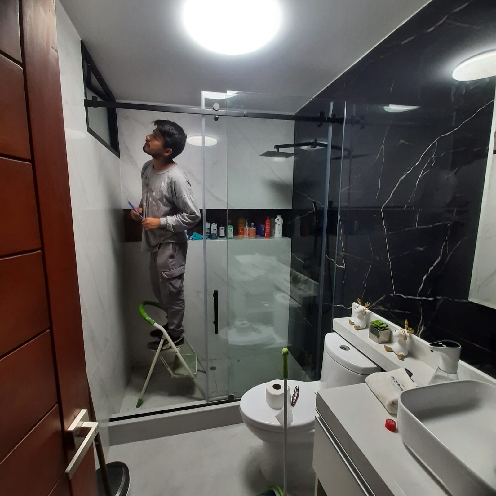 SERVICIOS GENERALES FLORES