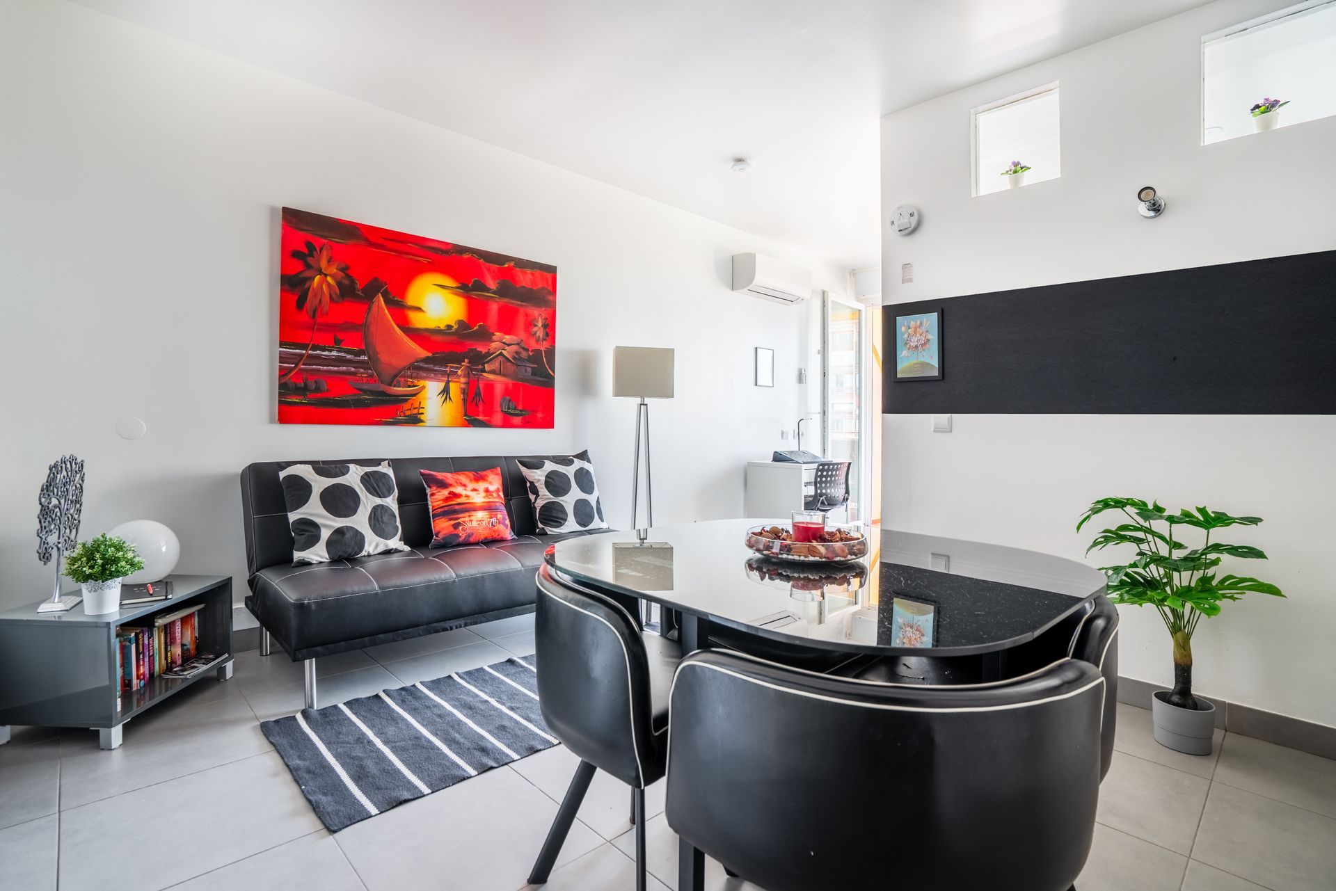 Welcome to SUITEON7TH, Vilamoura