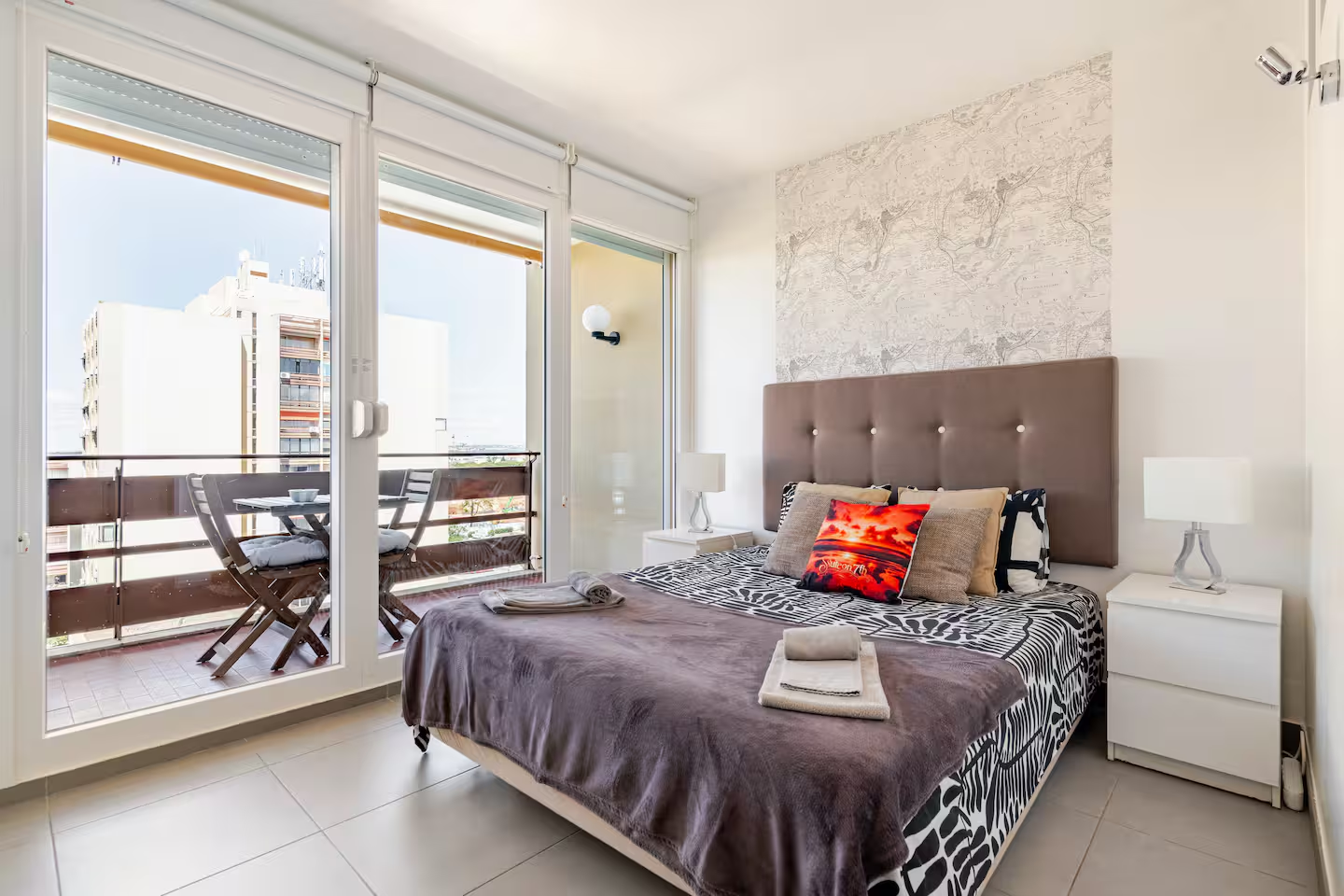 Welcome to SUITE ON 7TH