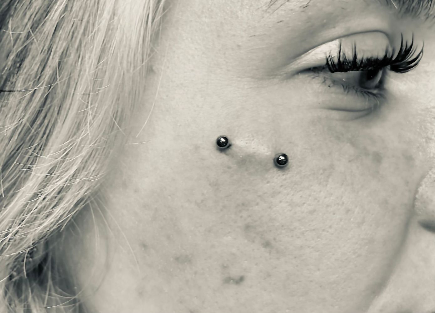 Lee piercing work