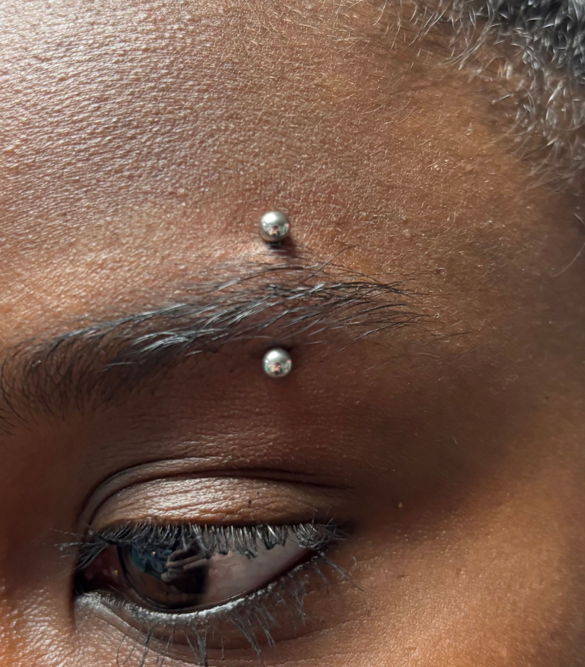 Lee piercing work