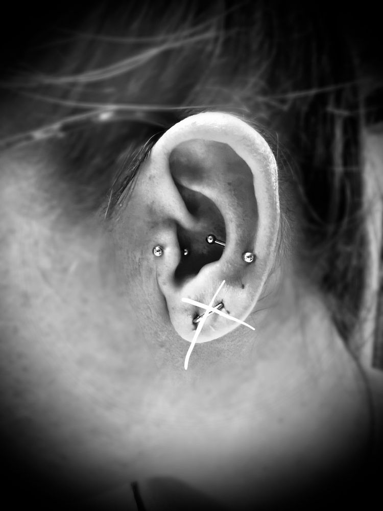 Ashton piercing work
