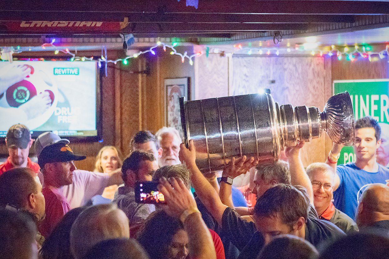 Mac & Joe's Restaurant & Sports Bar Oxford Ohio