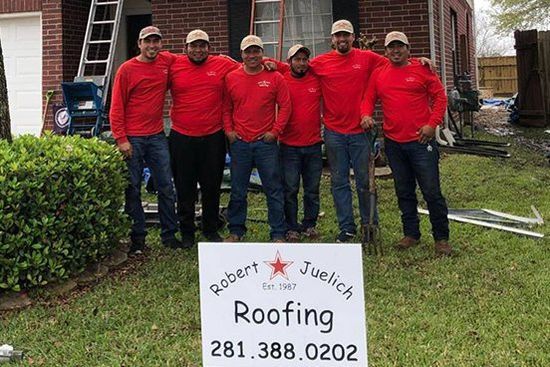 Roof Installer in Houston, TX
