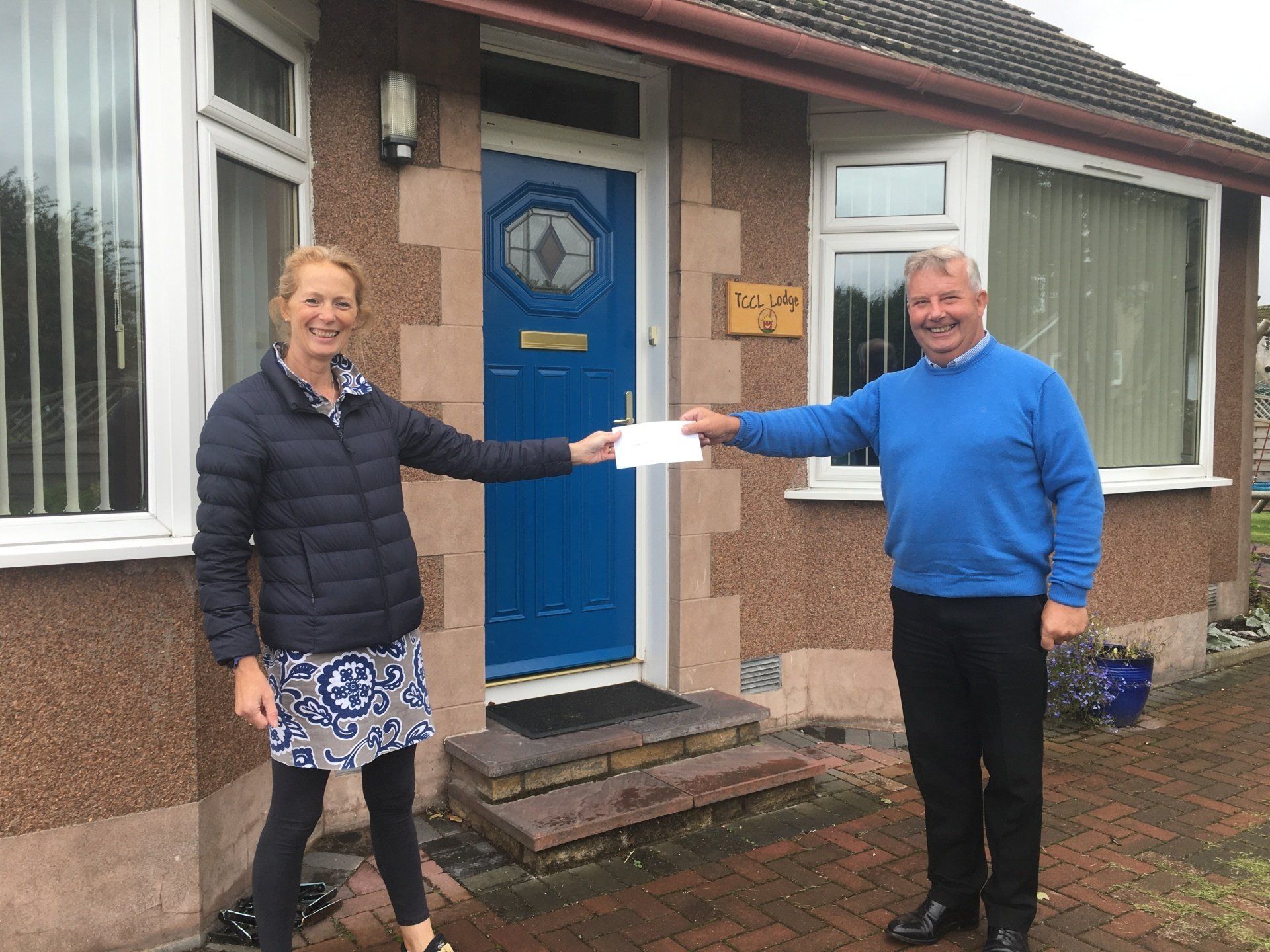 Presentation to Tayside Children with Cancer & Leukaemia, St Andrews