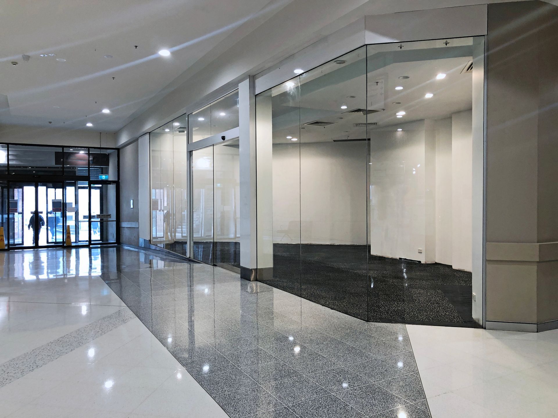 Shopping Mall — Cape Coral, FL — Family Glass and Mirror Inc.