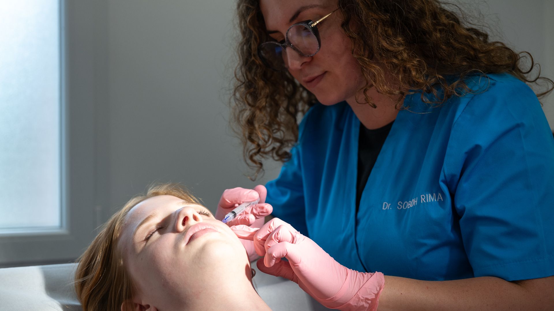 Rima-soboh-medecine-esthetique-Beauvais-4